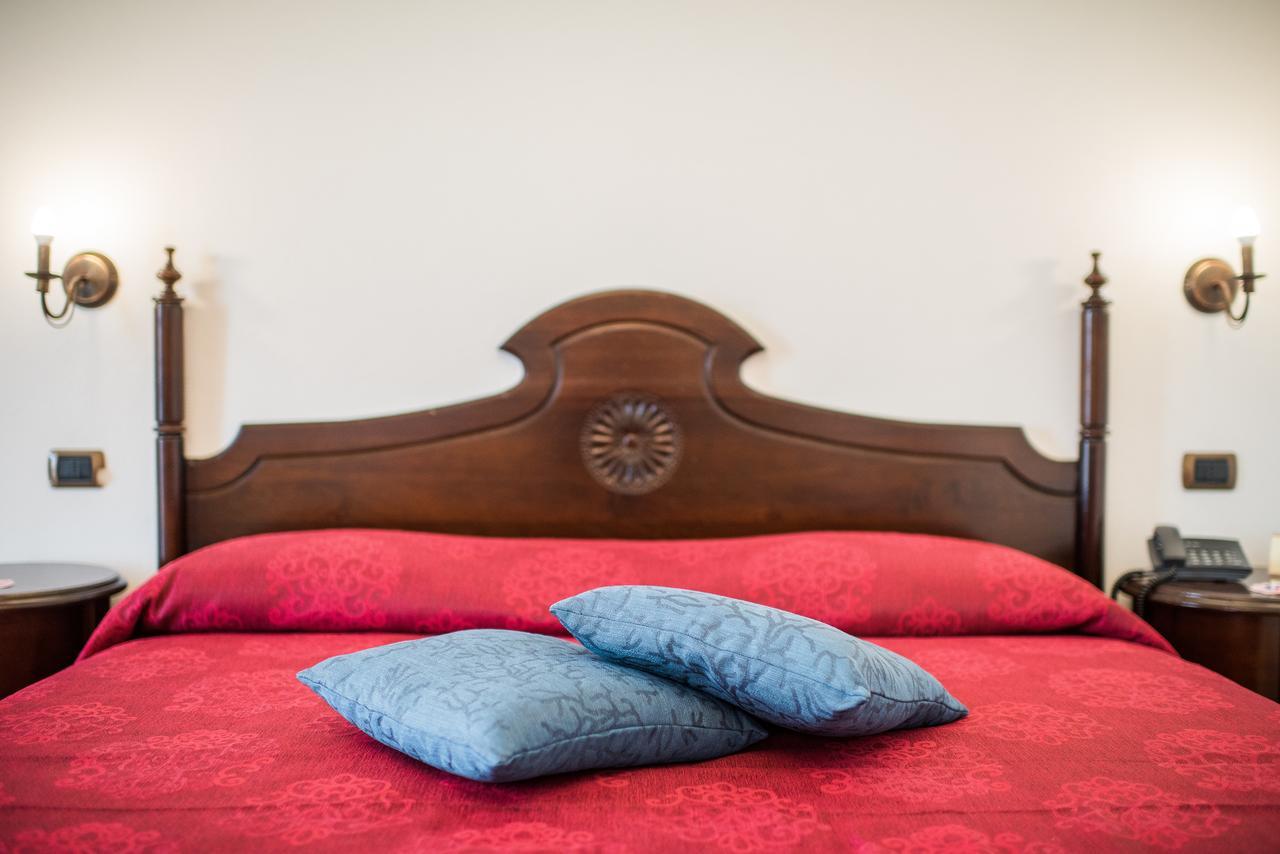 Hotel Lido Degli Spagnoli Wellness & Spa Portoscuso Eksteriør bilde
